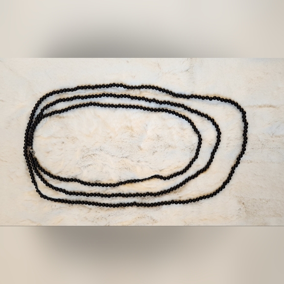 2/$10 -  3 strands of black faux pearls - Picture 2 of 4